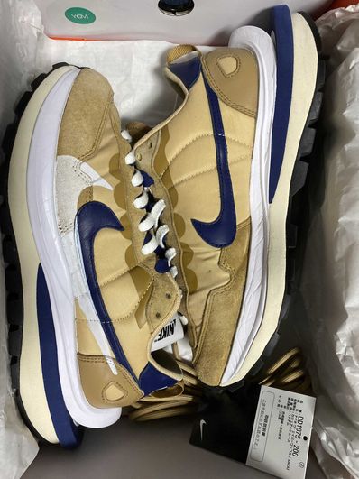 Sacai × Nike Vapor Waffle "Sesame And Blue Void"
