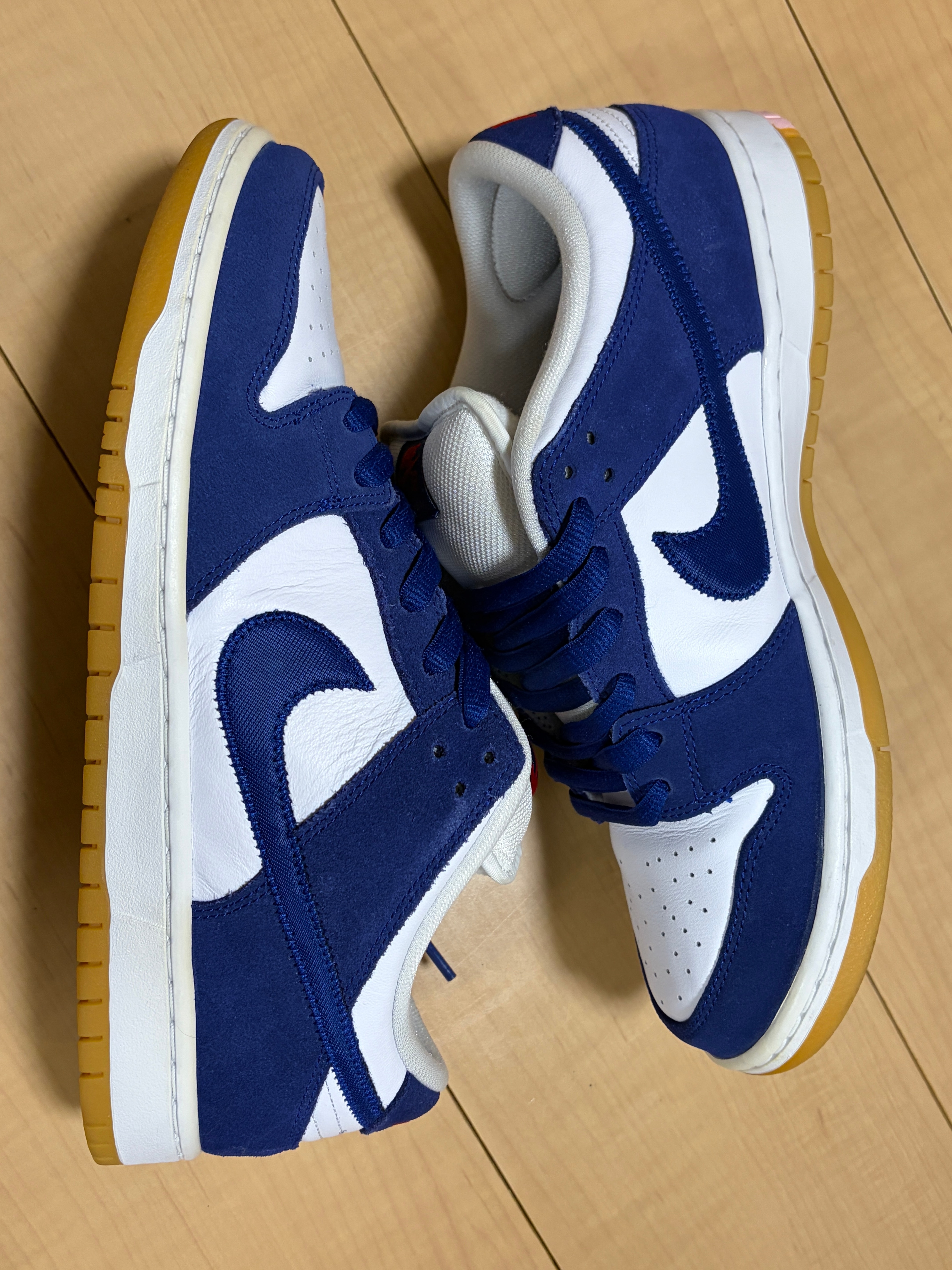 Nike SB Dunk Low "Los Angeles Dodgers/Deep Royal Blue"