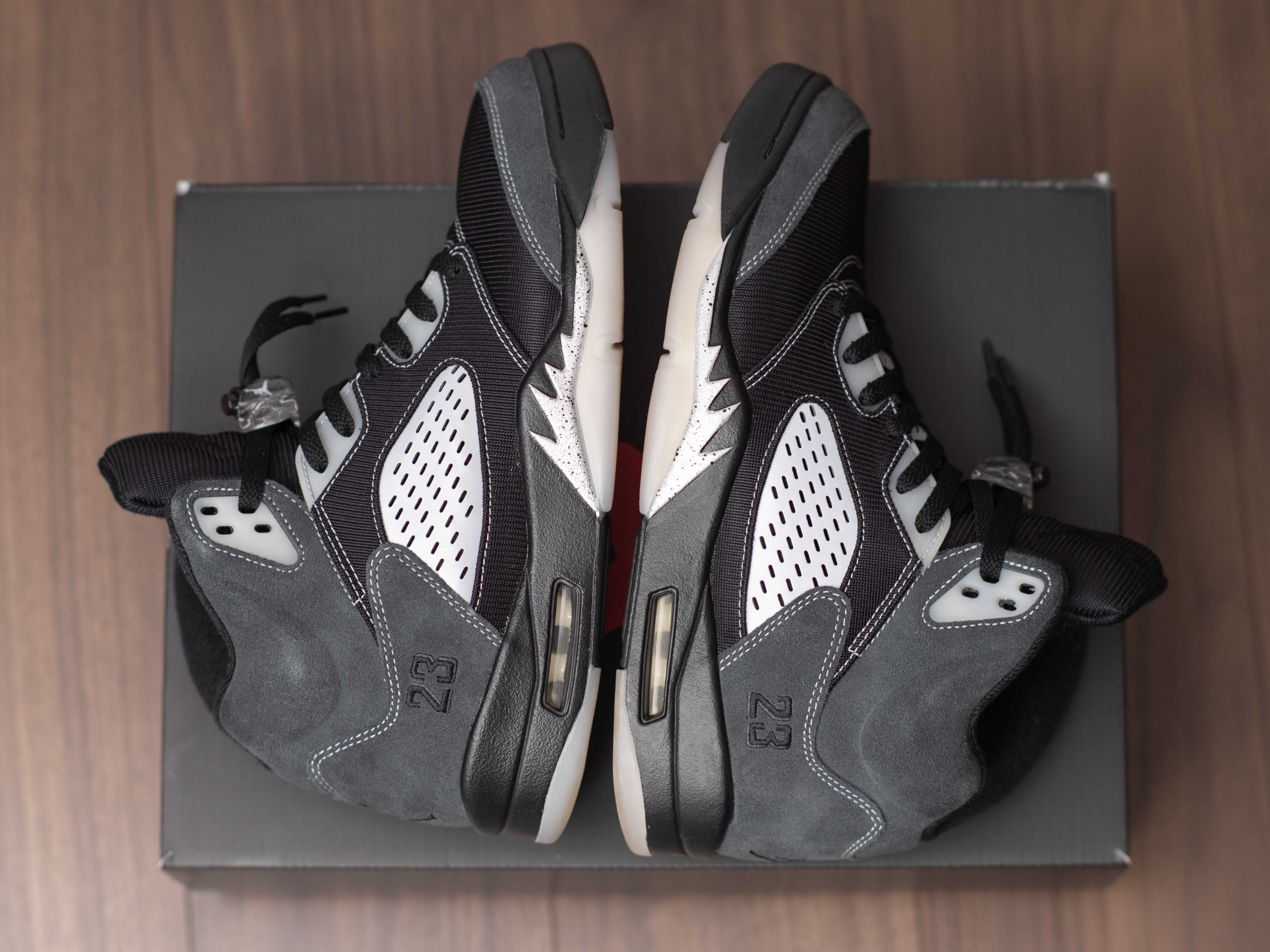 NIKE AIR JORDAN 5 "ANTHRACITE"
