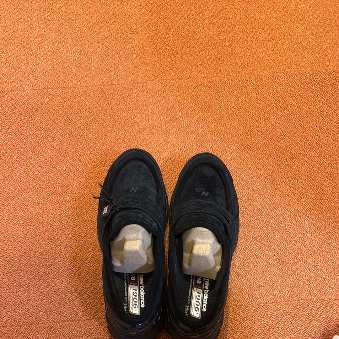 New Balance 1906L "Black Suede"