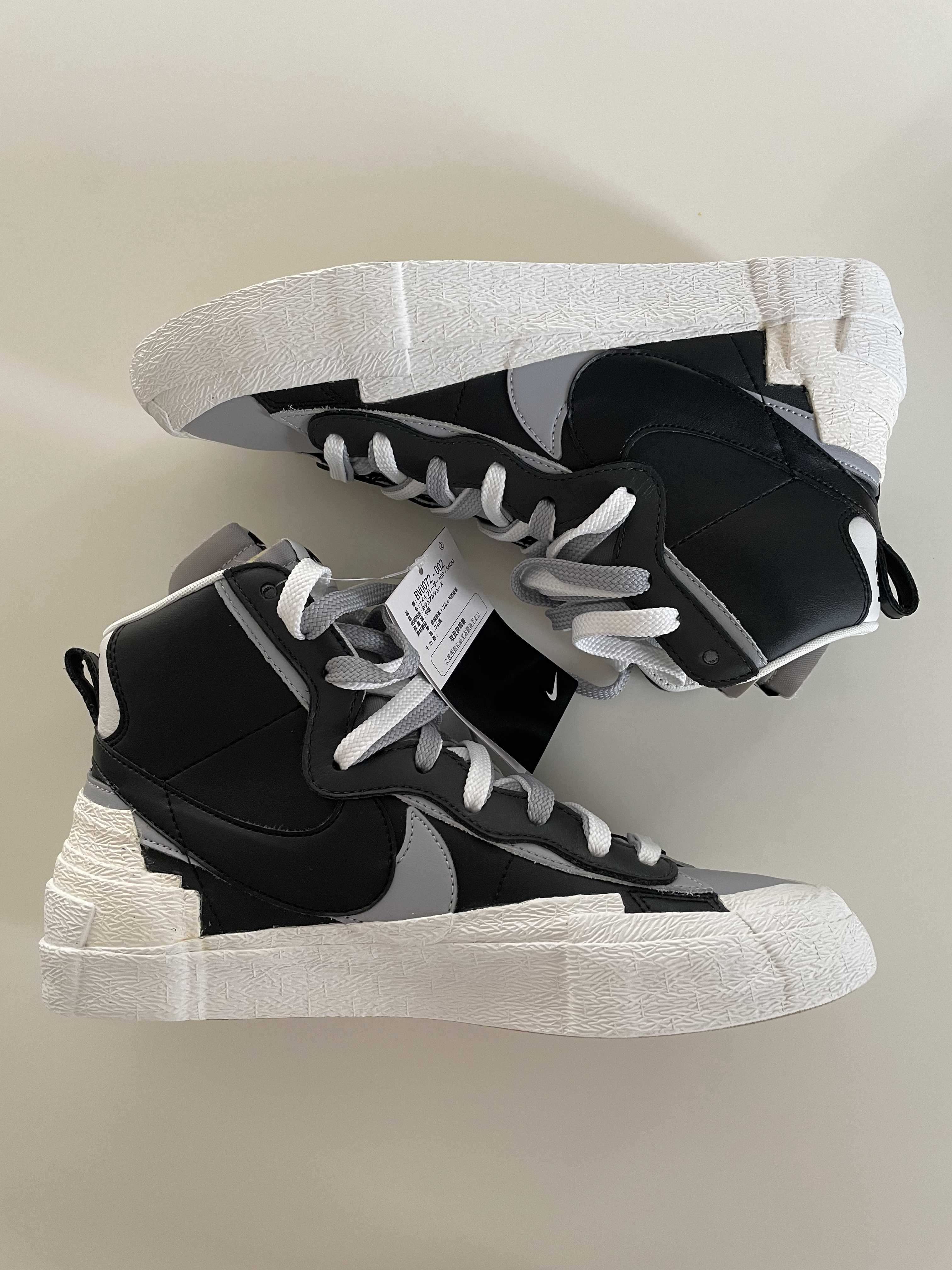sacai × NIKE BLAZER MID "BLACK/WOLF GREY/WHITE"