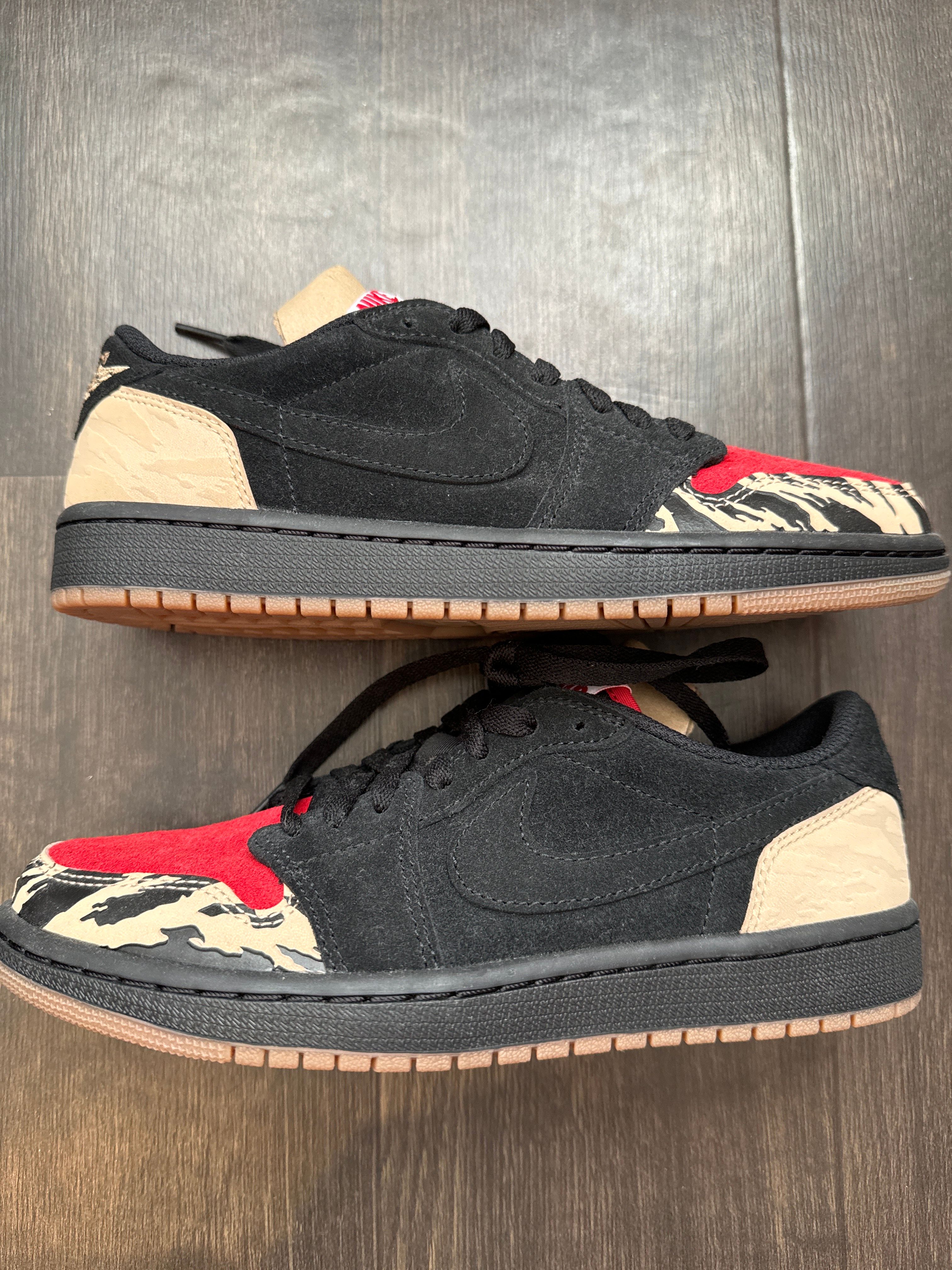 Sole Fly × Nike Air Jordan 1 Low "Black and Sport Red"