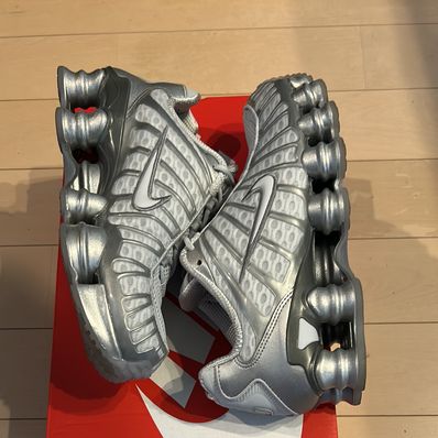 Nike Women's Shox TL "Pure Platinum and Metallic Silver"