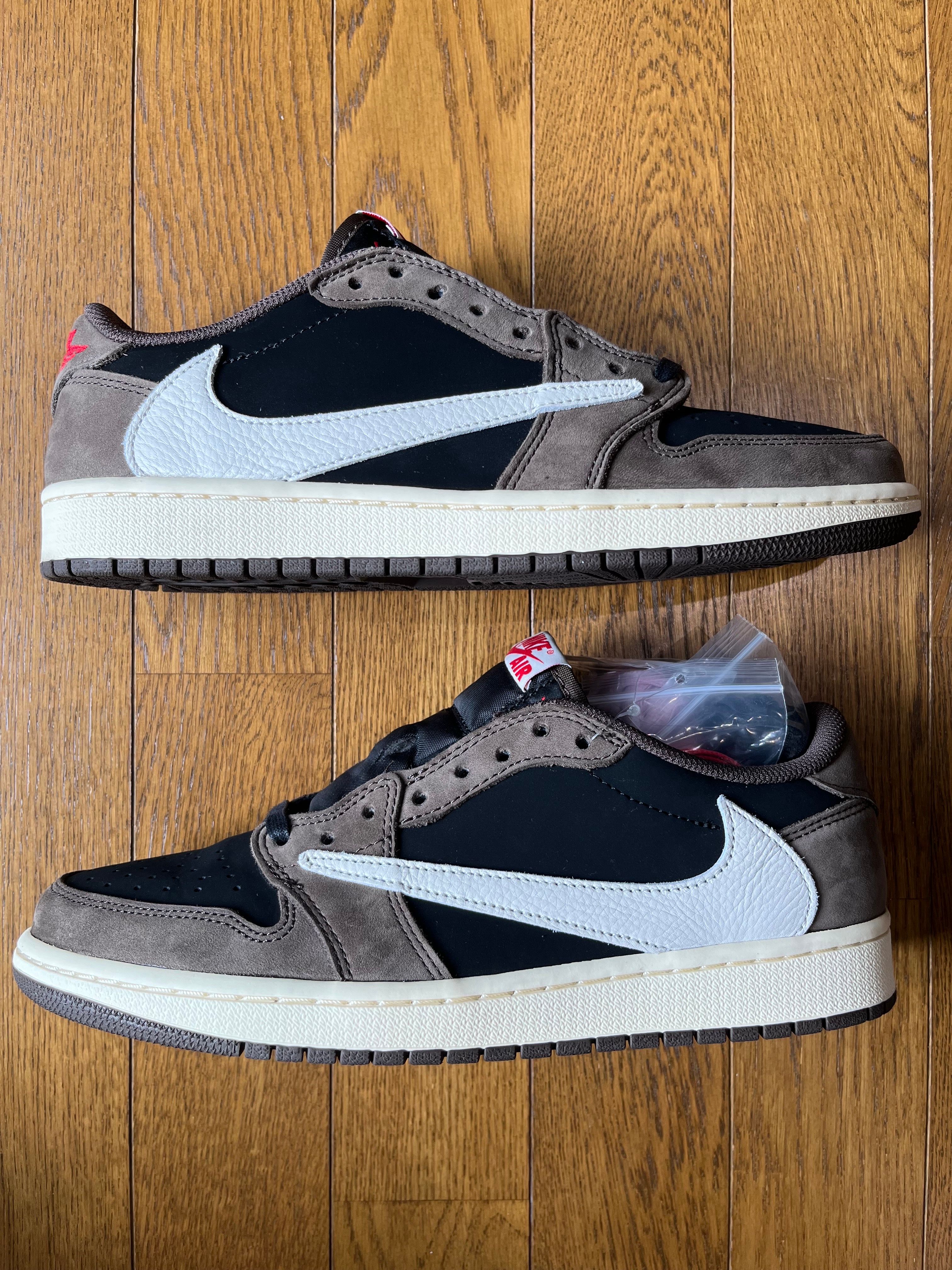 Travis Scott × Nike Air Jordan 1 Low OG SP-T "Black/Dark Mocha"