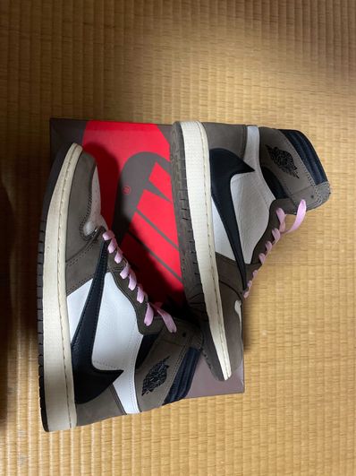 Travis Scott × Nike Air Jordan 1 Retro High OG TS SP "Sail/Dark Mocha"