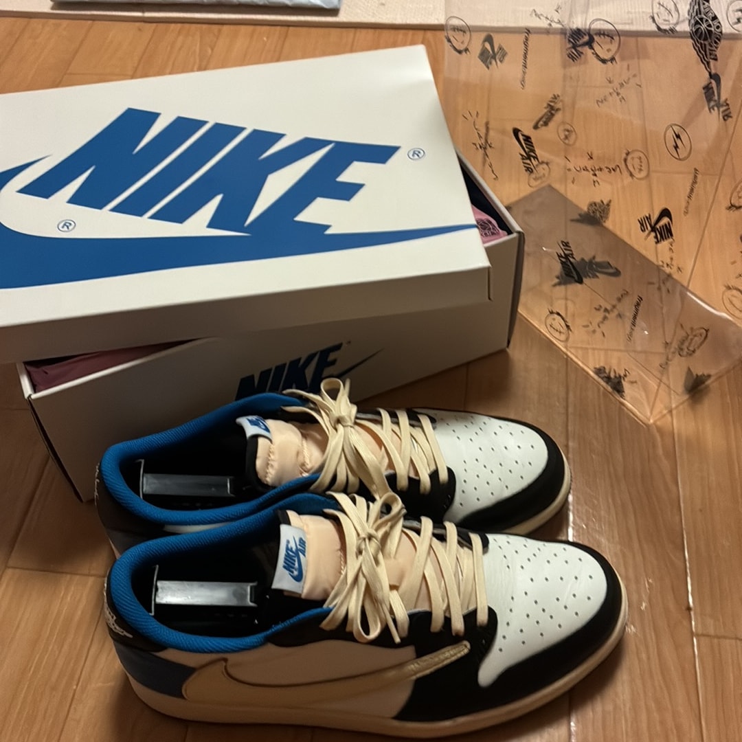 Travis Scott × fragment design × Nike Air Jordan 1 Low OG SP "Military Blue"