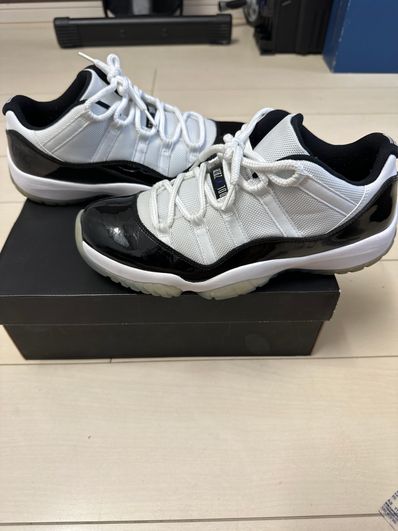NIKE AIR JORDAN 11 RETRO LOW CONCORD