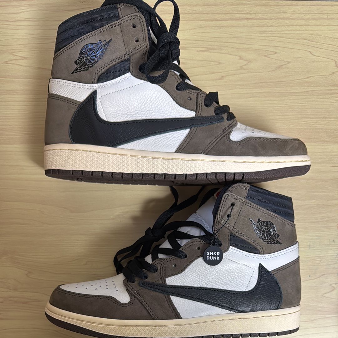 Travis Scott × Nike Air Jordan 1 Retro High OG TS SP "Sail/Dark Mocha"