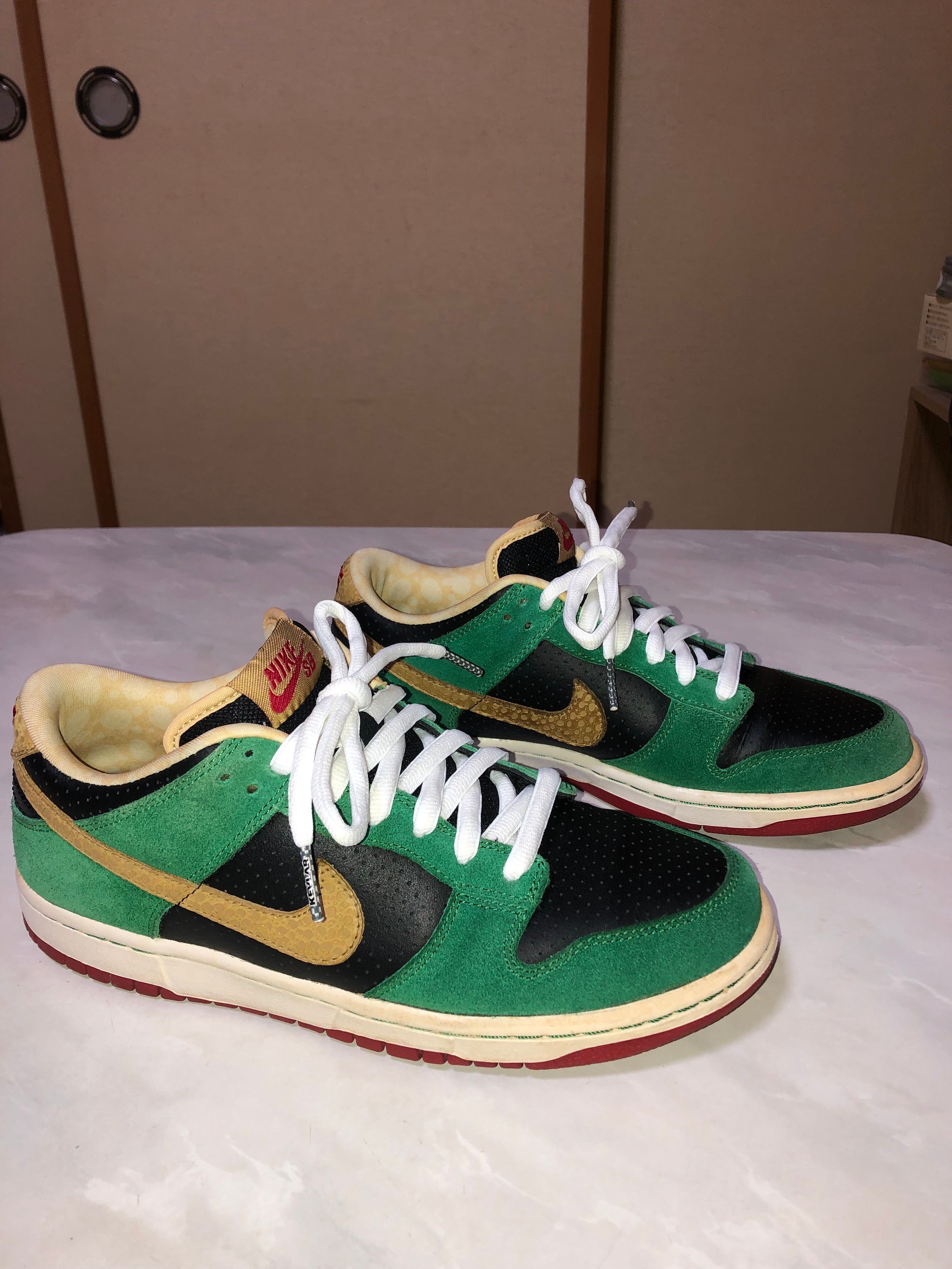 Nike SB Dunk Low "Miller High Life"