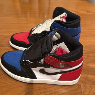 Nike Air Jordan 1 Retro High "Top 3"
