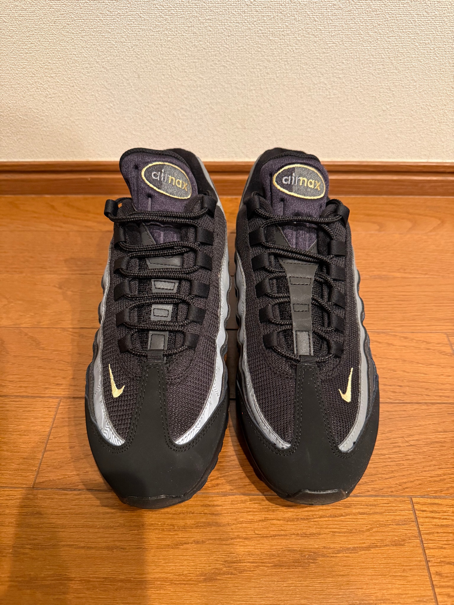 Nike Air Max 95 OG "Black/Buff Gold"