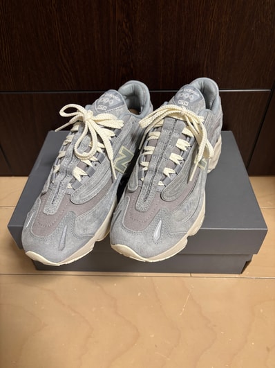 KITH × New Balance 1000 "Quarry"
