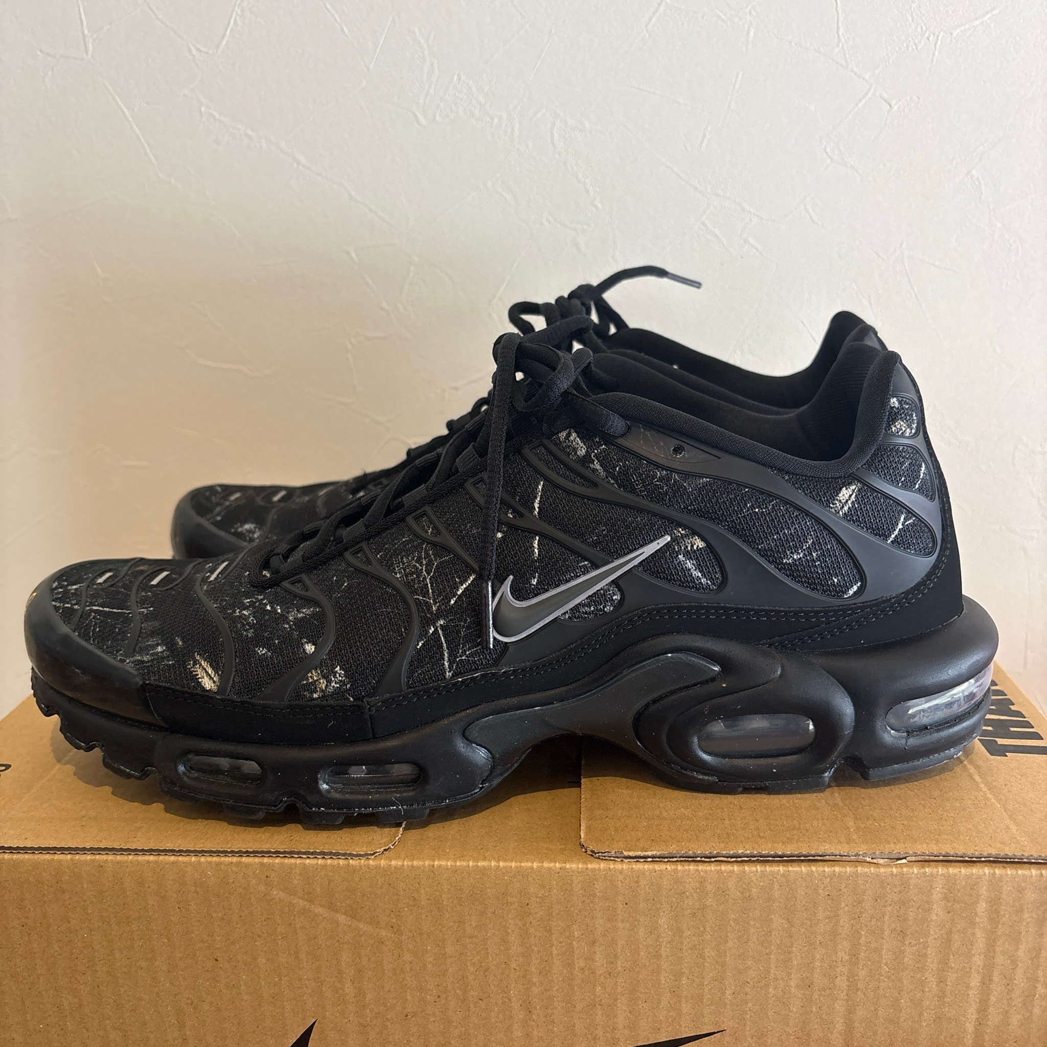 Nike Air Max Plus "Black/Wood Camo"