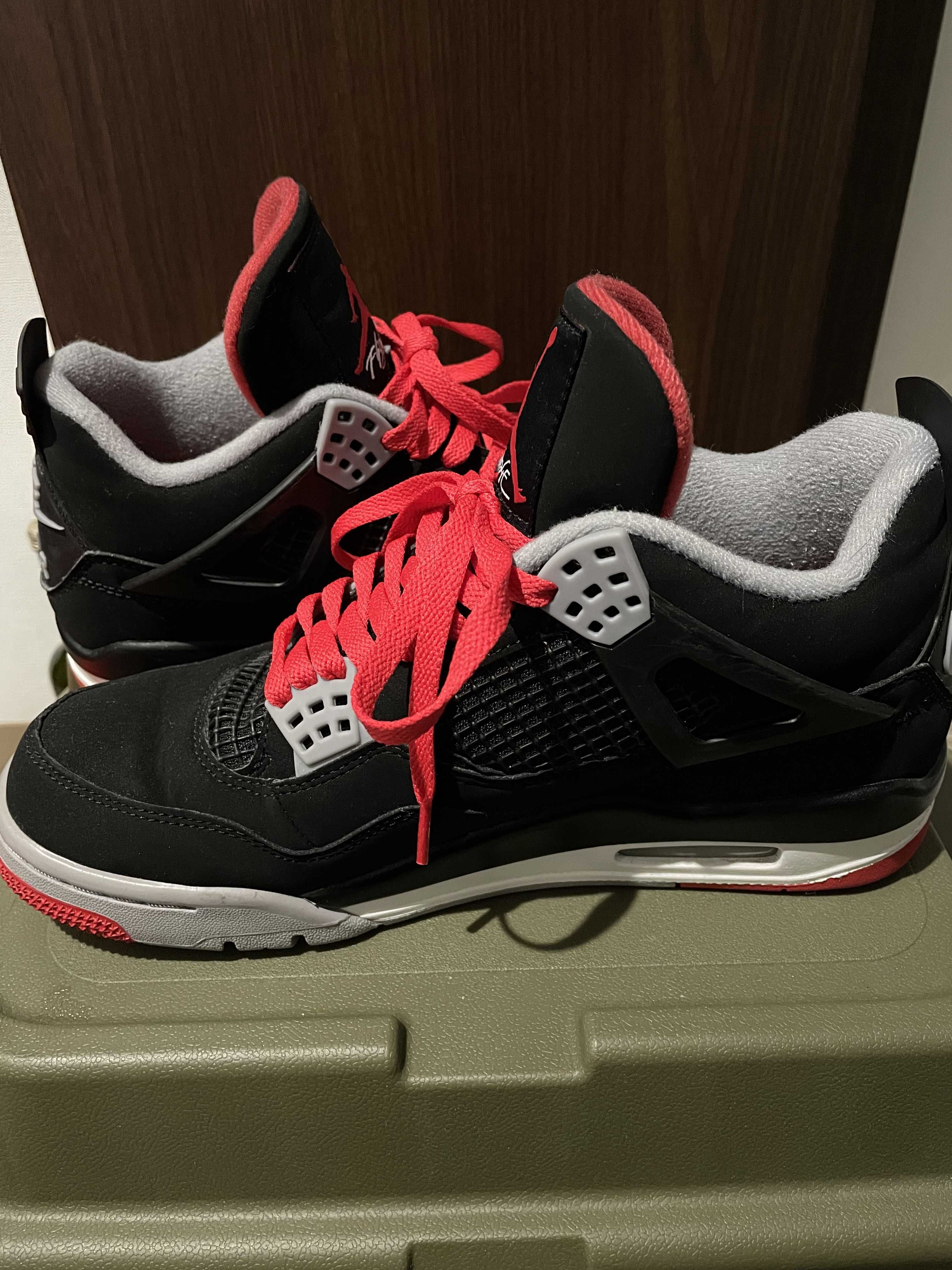 Nike Air Jordan 4 Retro "Bred" (2019)