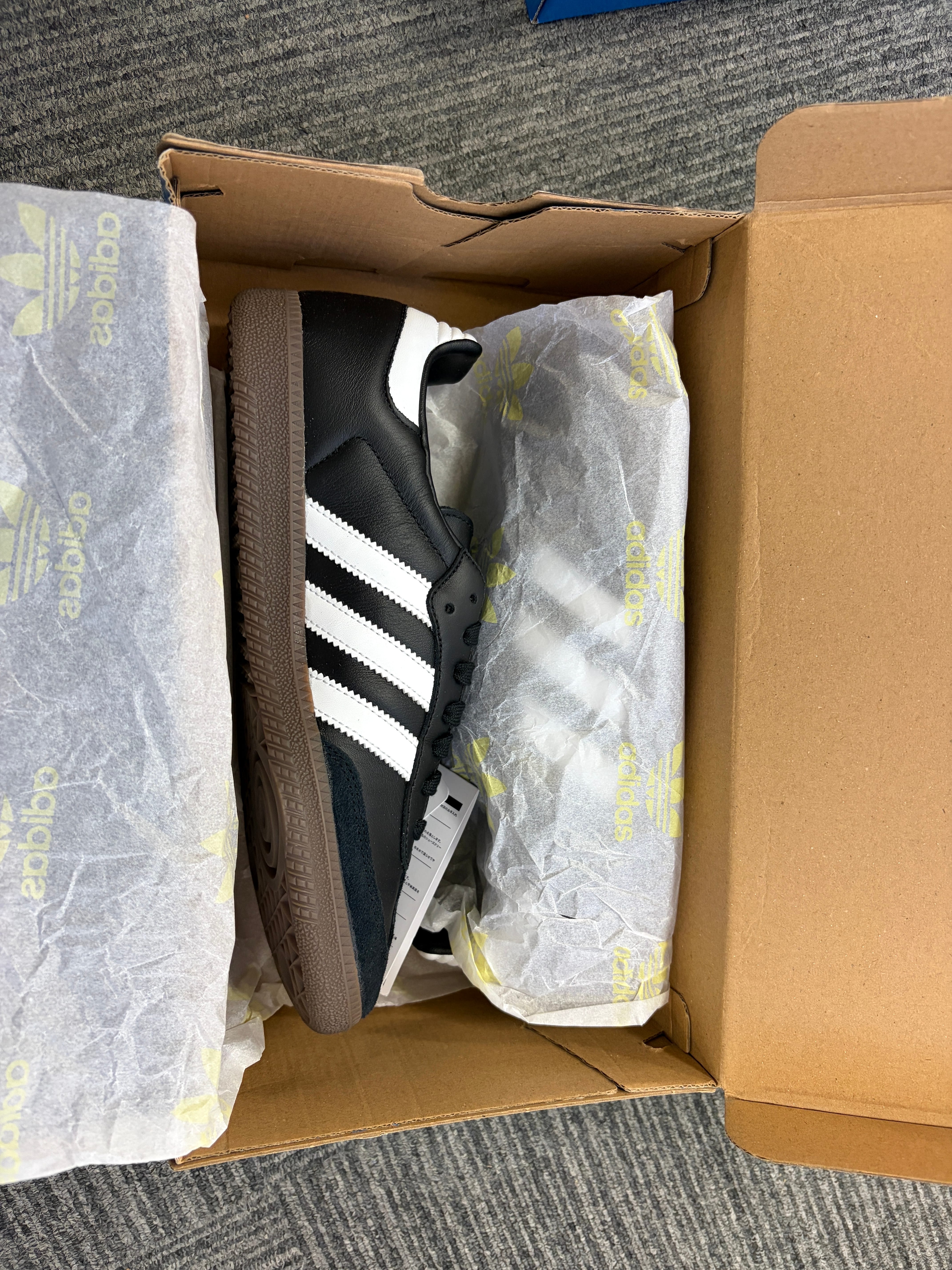 adidas Samba OG "Core Black/Cloud White/Gum"