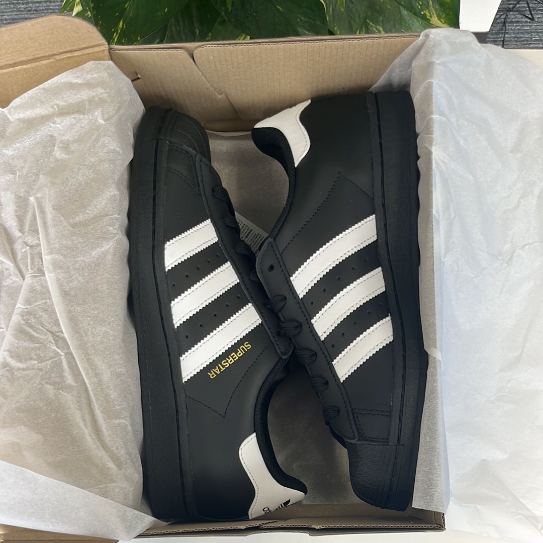 adidas Superstar "Core Black/Footwear White"