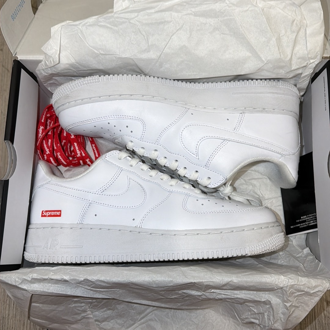Supreme × Nike Air Force 1 Low "White"