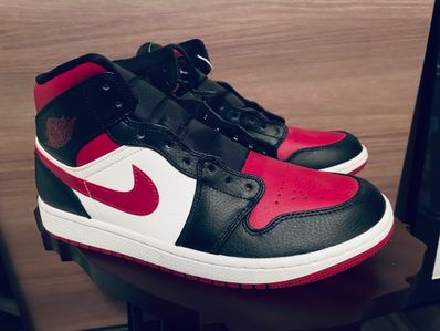 NIKE AIR JORDAN 1 MID "BLACK/RED/WHITE"