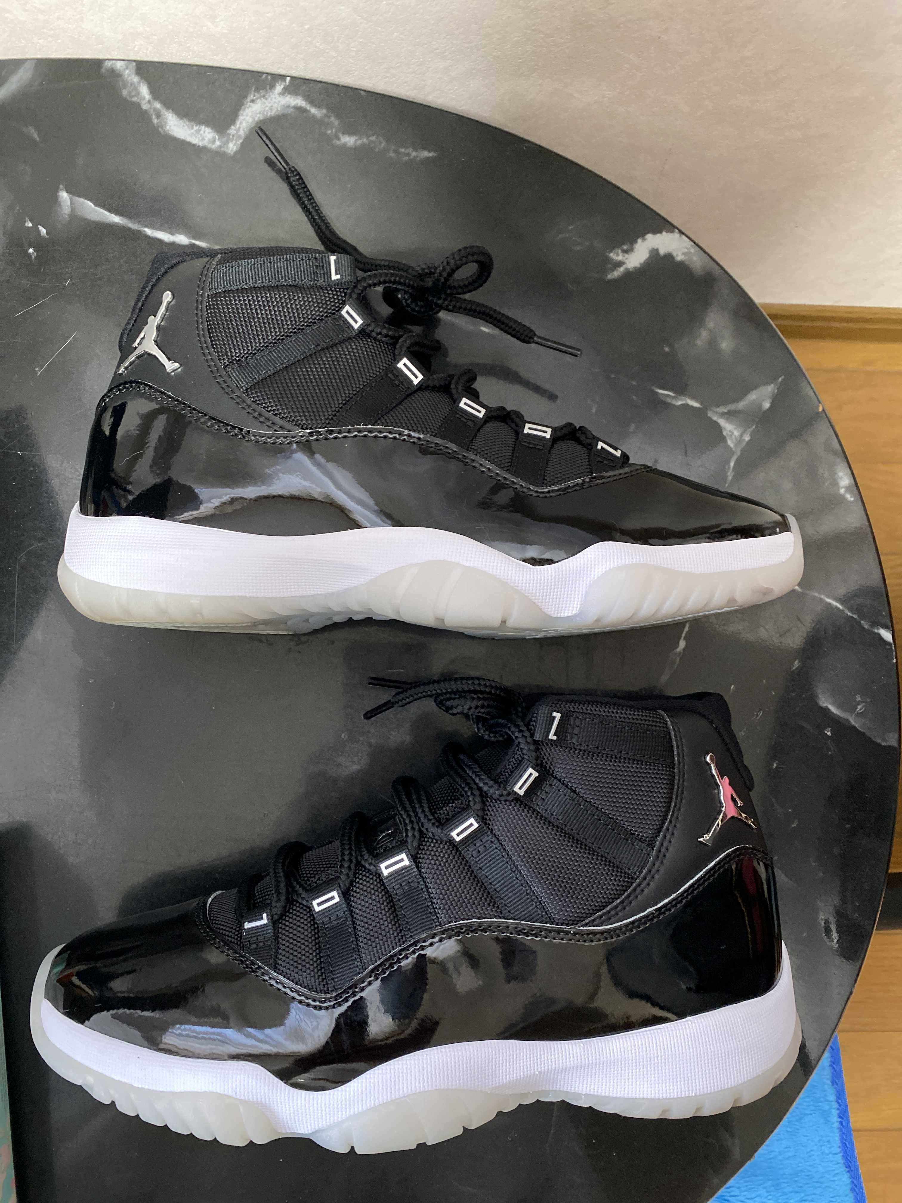 Nike Air Jordan 11 "Jubilee"