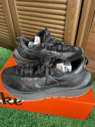 sacai × Nike VaporWaffle "Black Gum"