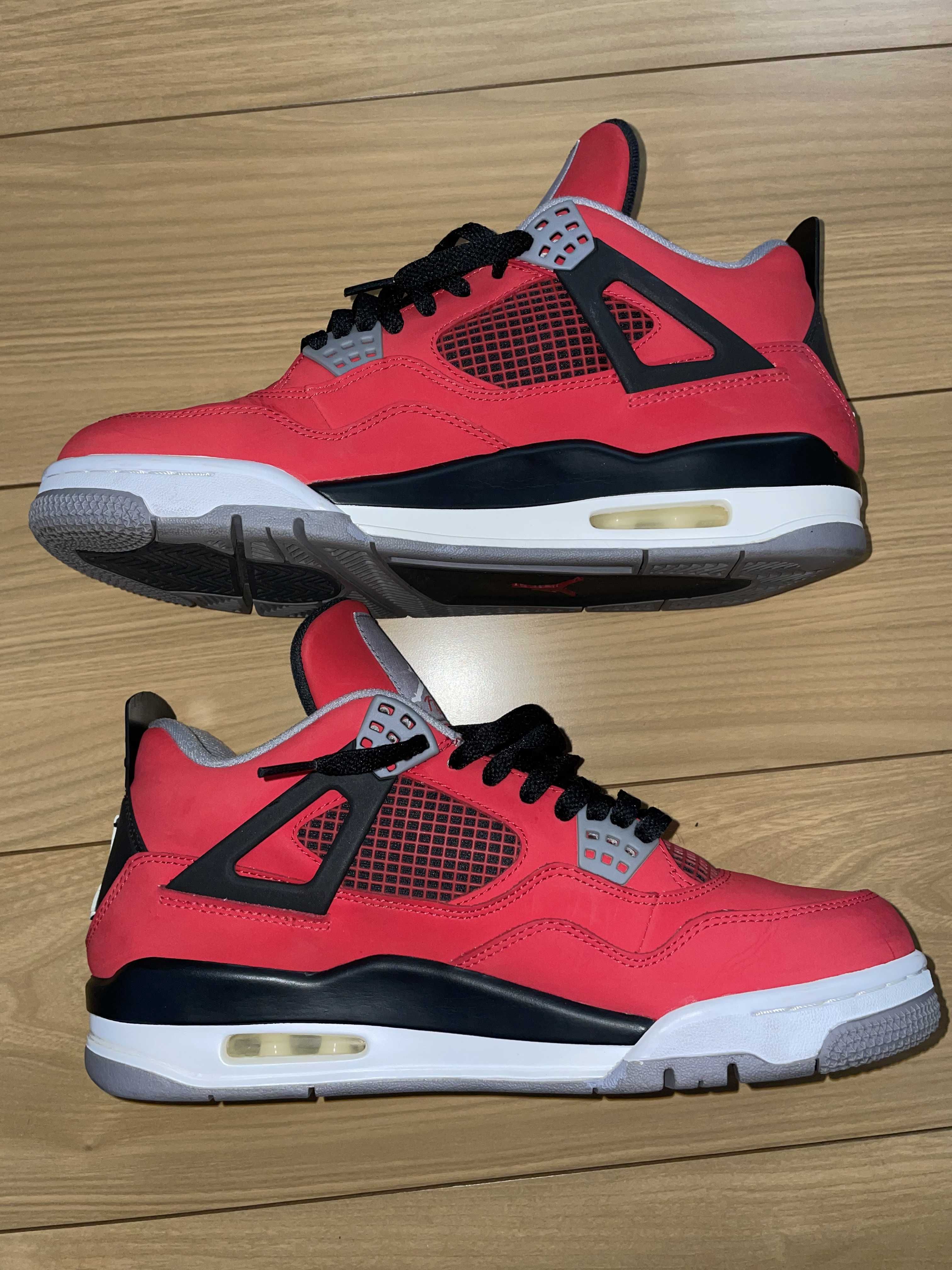 Nike Air Jordan 4 Retro "Toro Bravo"