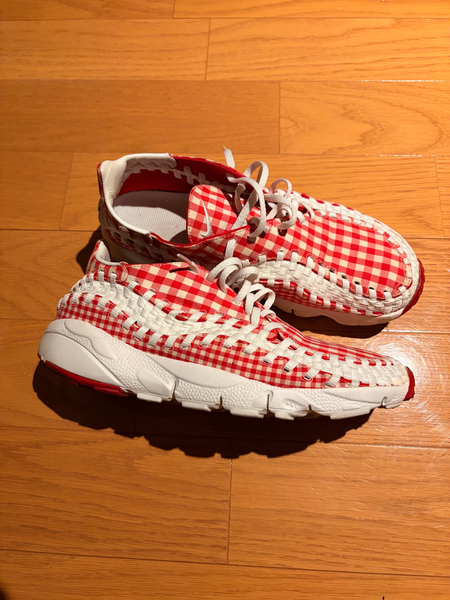 Nike Air Footscape Woven Motion "Varsity Red"