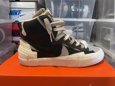 sacai × NIKE BLAZER MID "BLACK/WOLF GREY/WHITE"
