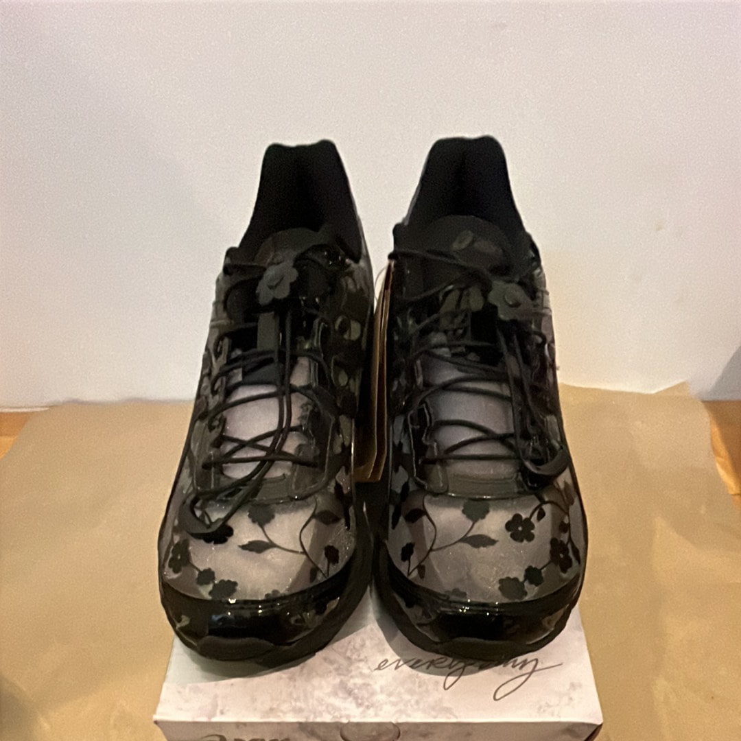 Cecilie Bahnsen × Asics Gel-Cumulus 16 Floral "Black/Black"