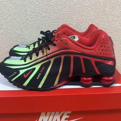 Nike Shox R4 "Neymar Black"