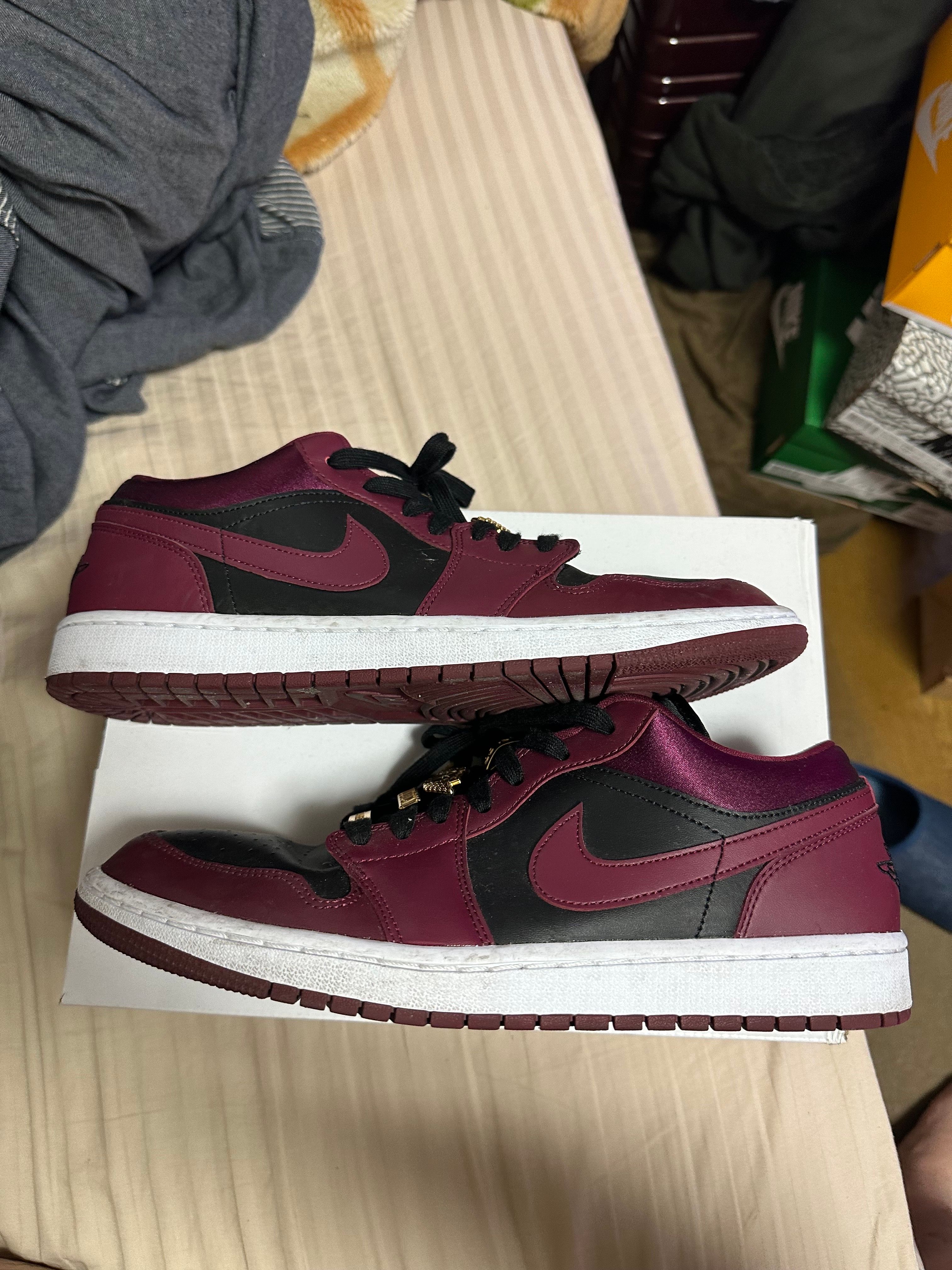NIKE Women's AIR JORDAN 1 LOW "DARK BEETROOT"
