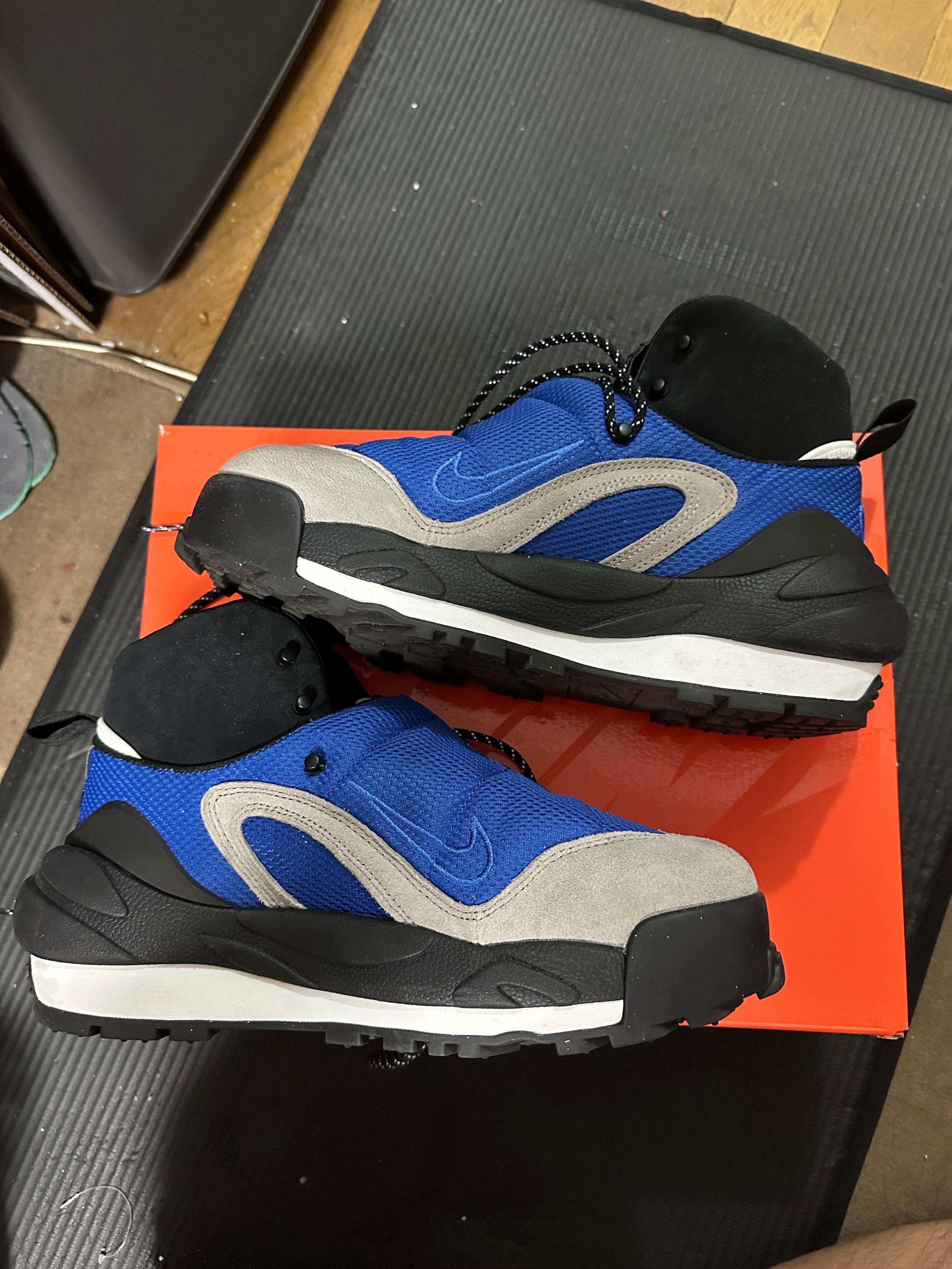 sacai × Nike Magmascape "Varsity Royal"