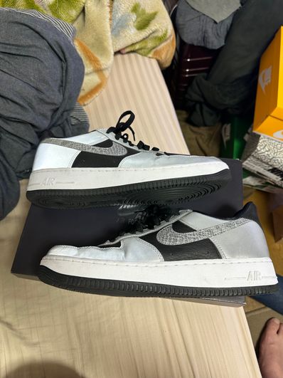 Nike Air Force 1 Low "Silver Snake"