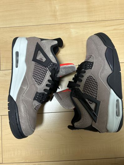 Nike Air Jordan 4 "Taupe Haze"