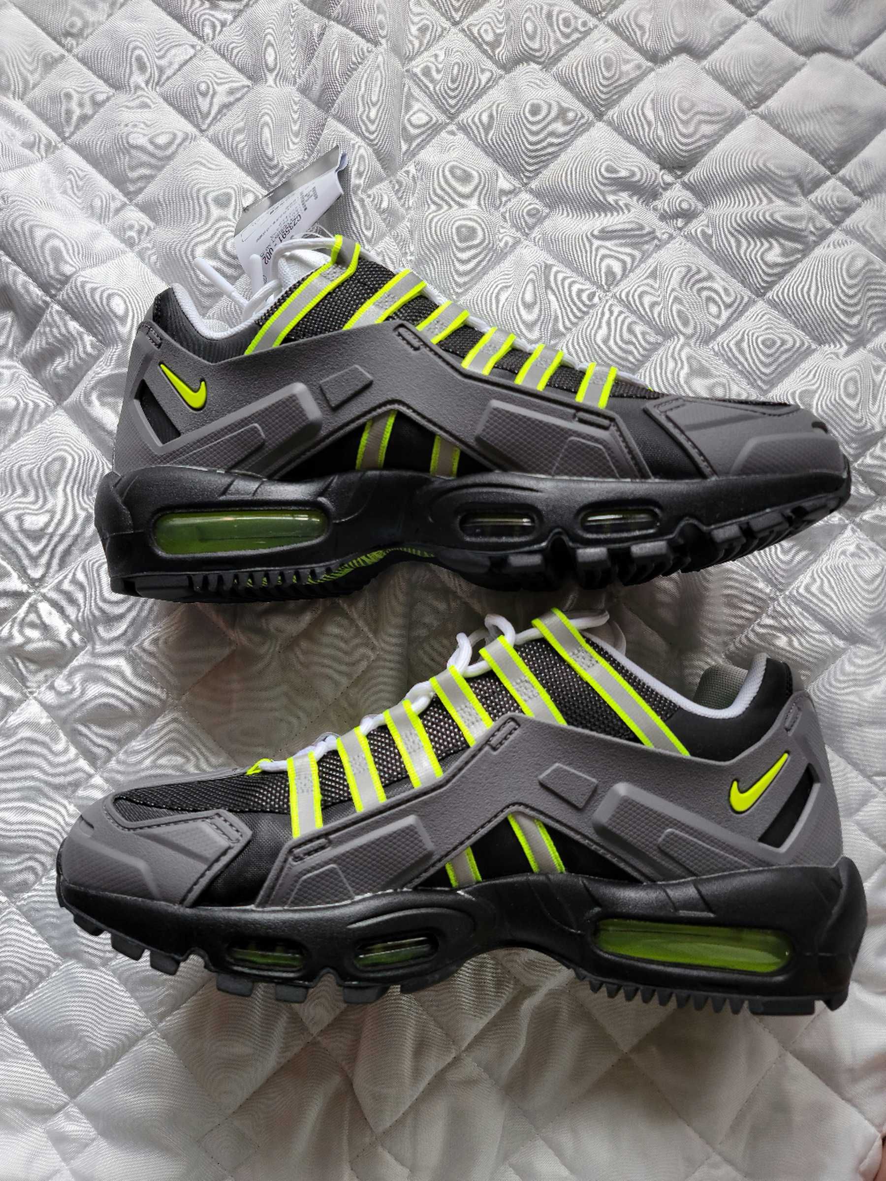 Nike Air Max 95 Ndstrkt "Neon Yellow"