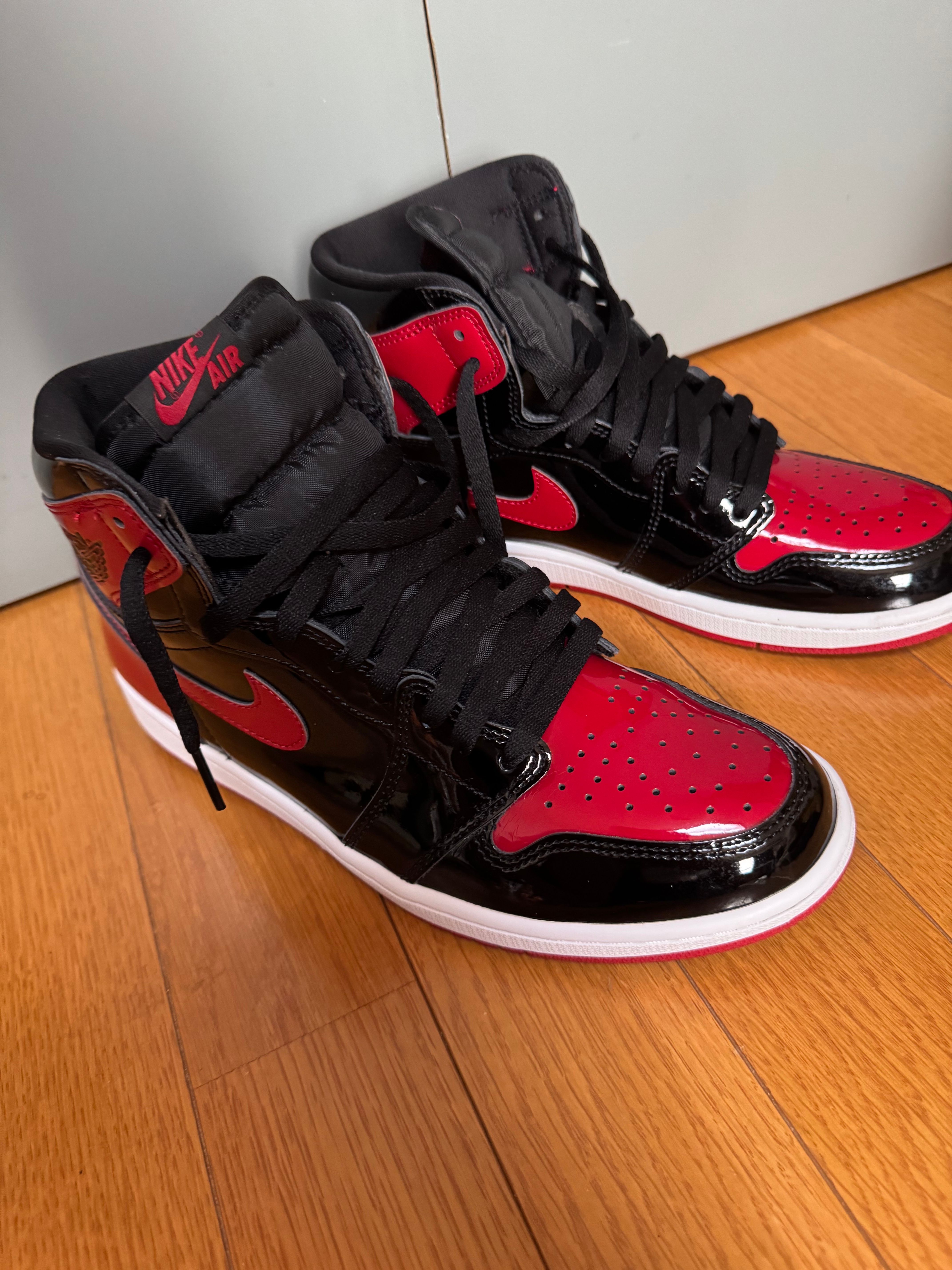 Nike Air Jordan 1 High OG "Patent Bred"