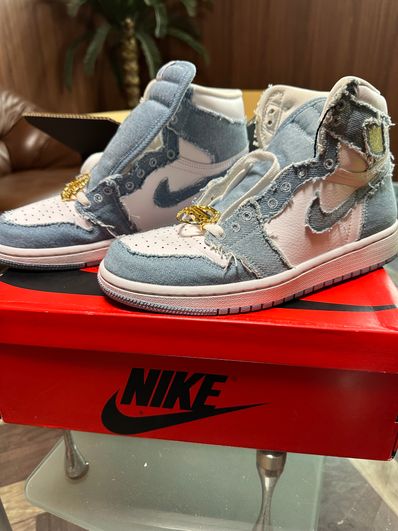 Nike Women's Air Jordan 1 High OG "Denim"