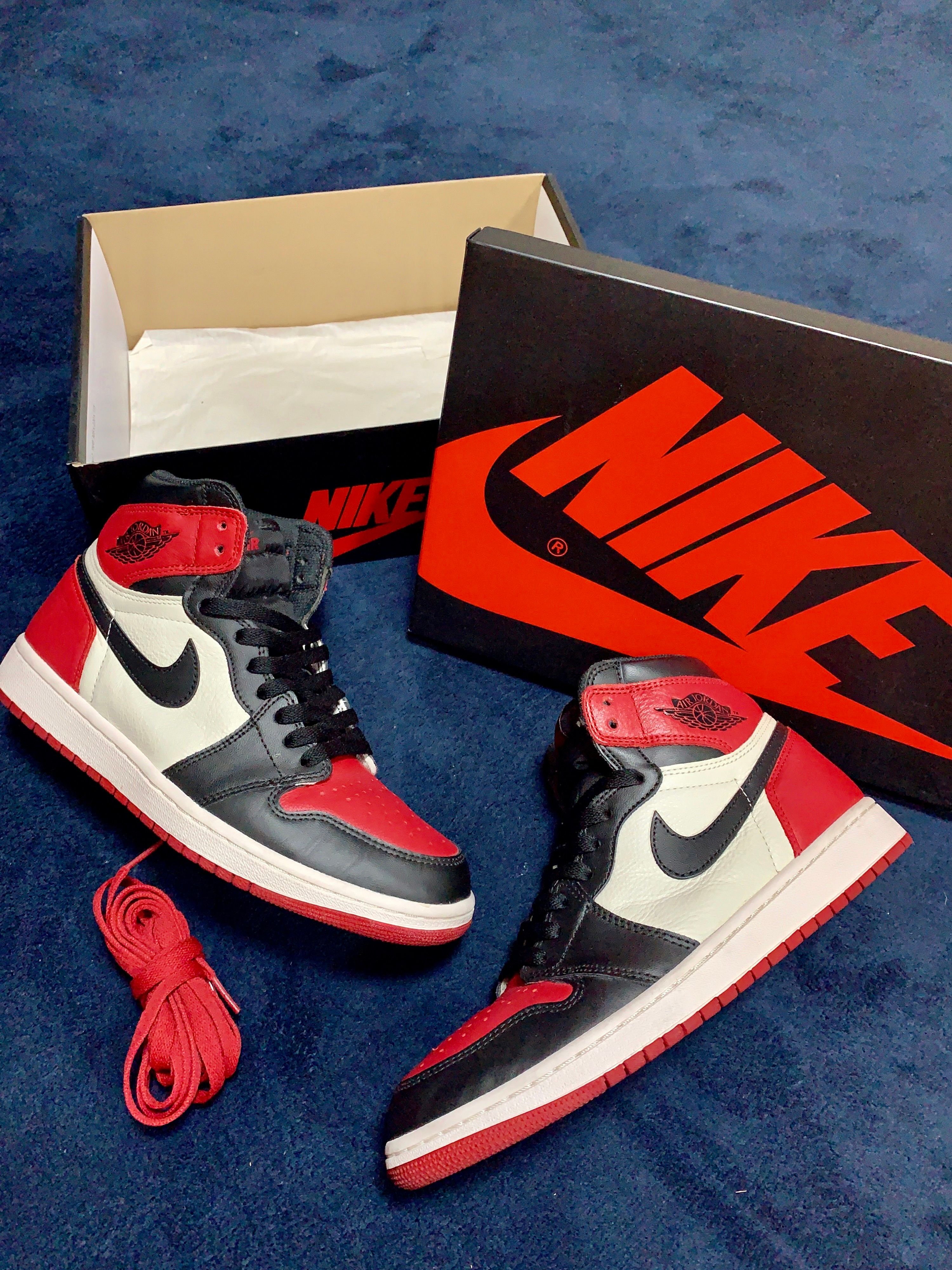 Nike Air Jordan 1 Retro High OG "Bred Toe"