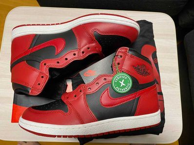 Nike Air Jordan 1 High ’85 "Varsity Red"