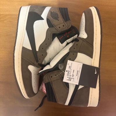Travis Scott × Nike Air Jordan 1 Retro High OG TS SP "Sail/Dark Mocha"