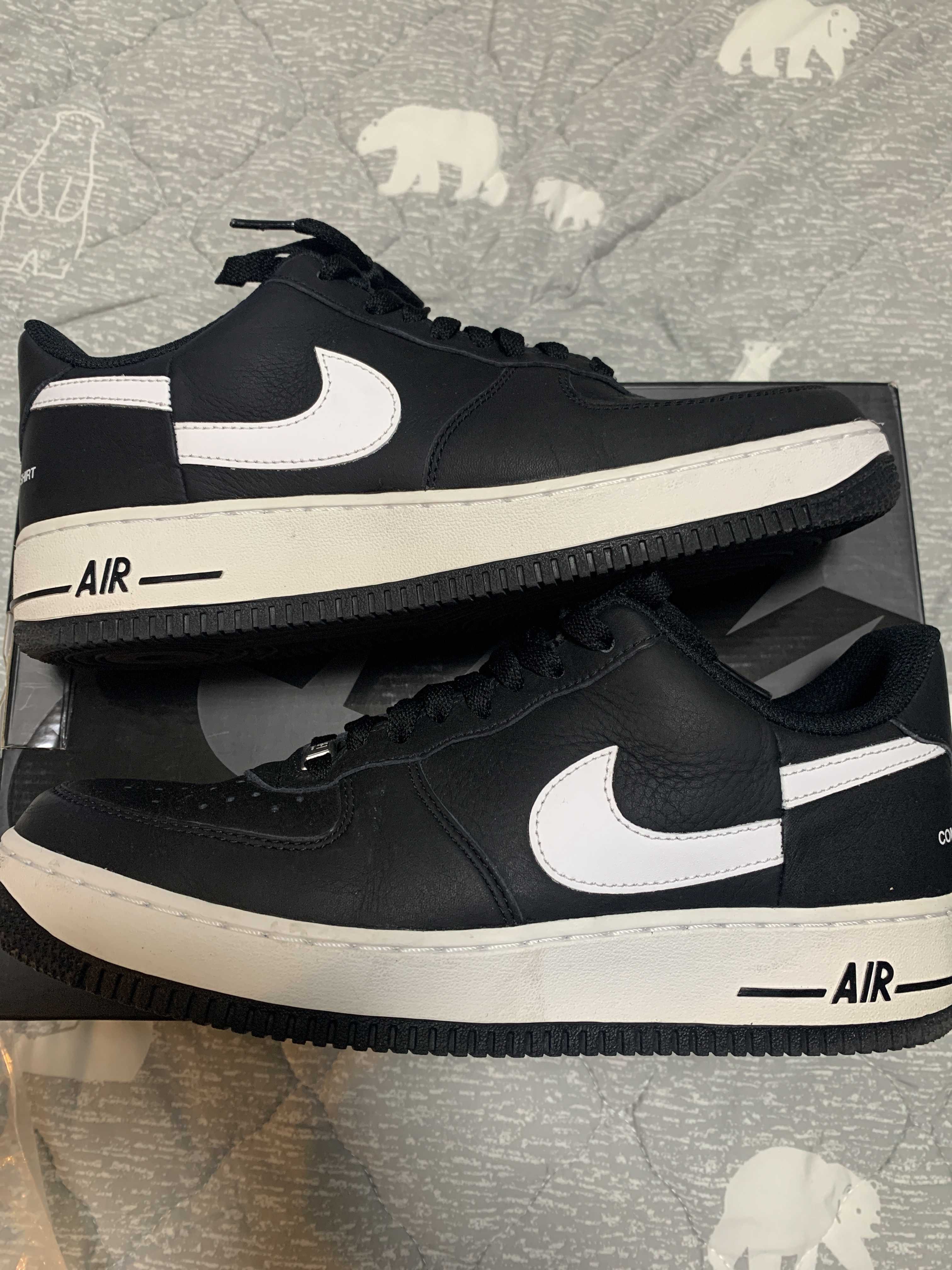Supreme × COMME des GARCONS SHIRT × Nike Air Force 1 Low "Black/White" (2018)