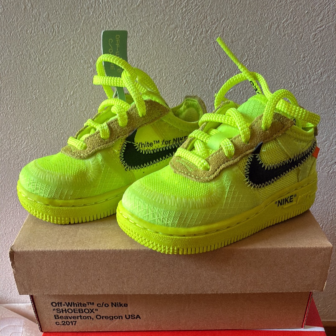 Off-White × Nike TD Air Force 1 Low "Volt"