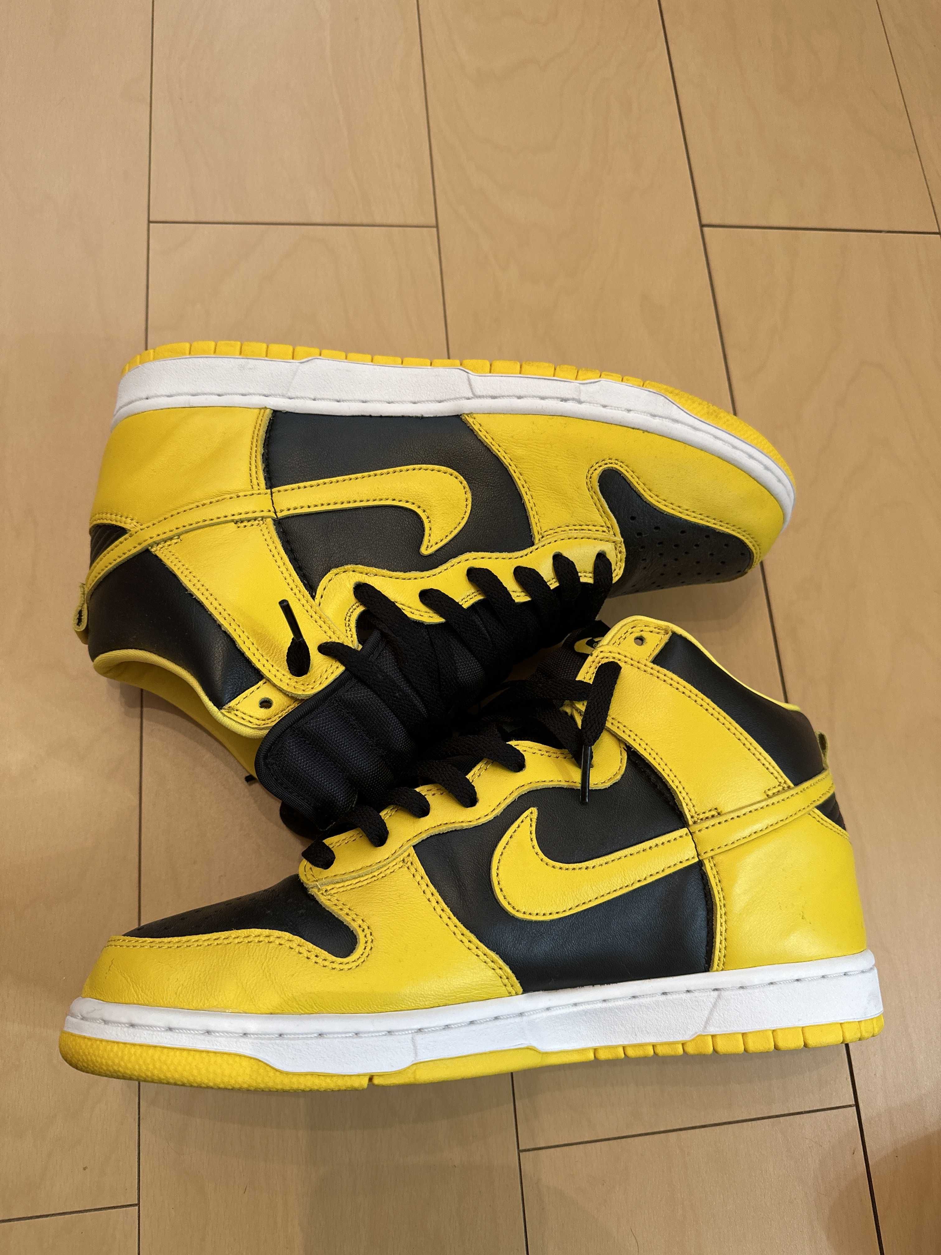 Nike Dunk High "Black/Varsity Maize"