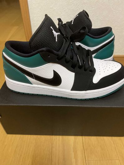 Nike Air Jordan 1 Low "White Black Mystic Green"