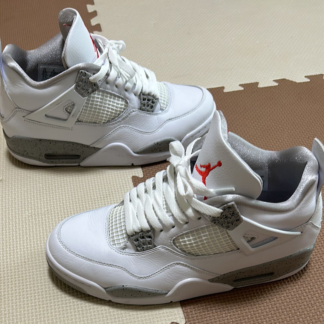 Nike Air Jordan 4 "Tech White"