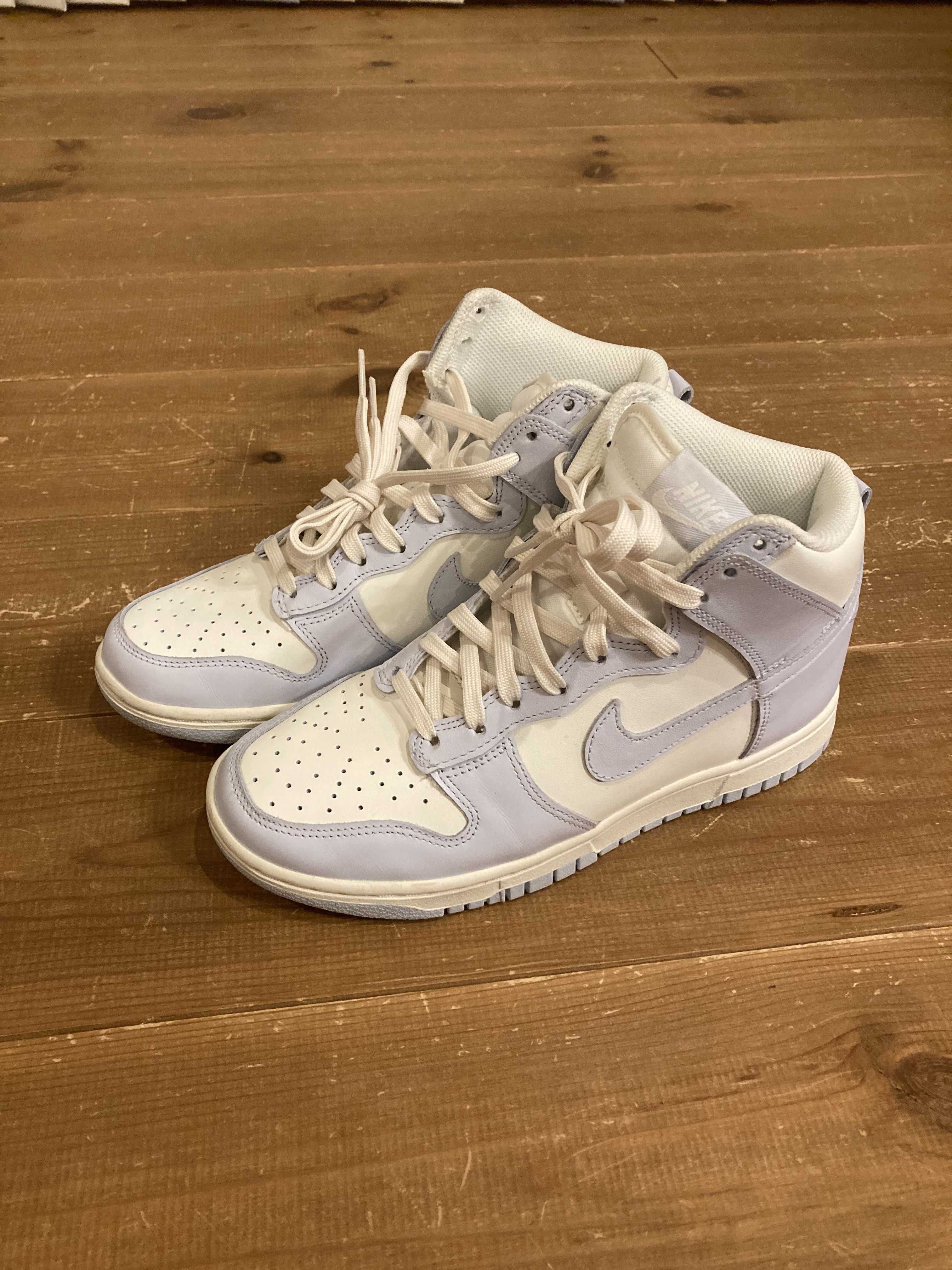 Nike Women's Dunk High "Foot Ball Grey"