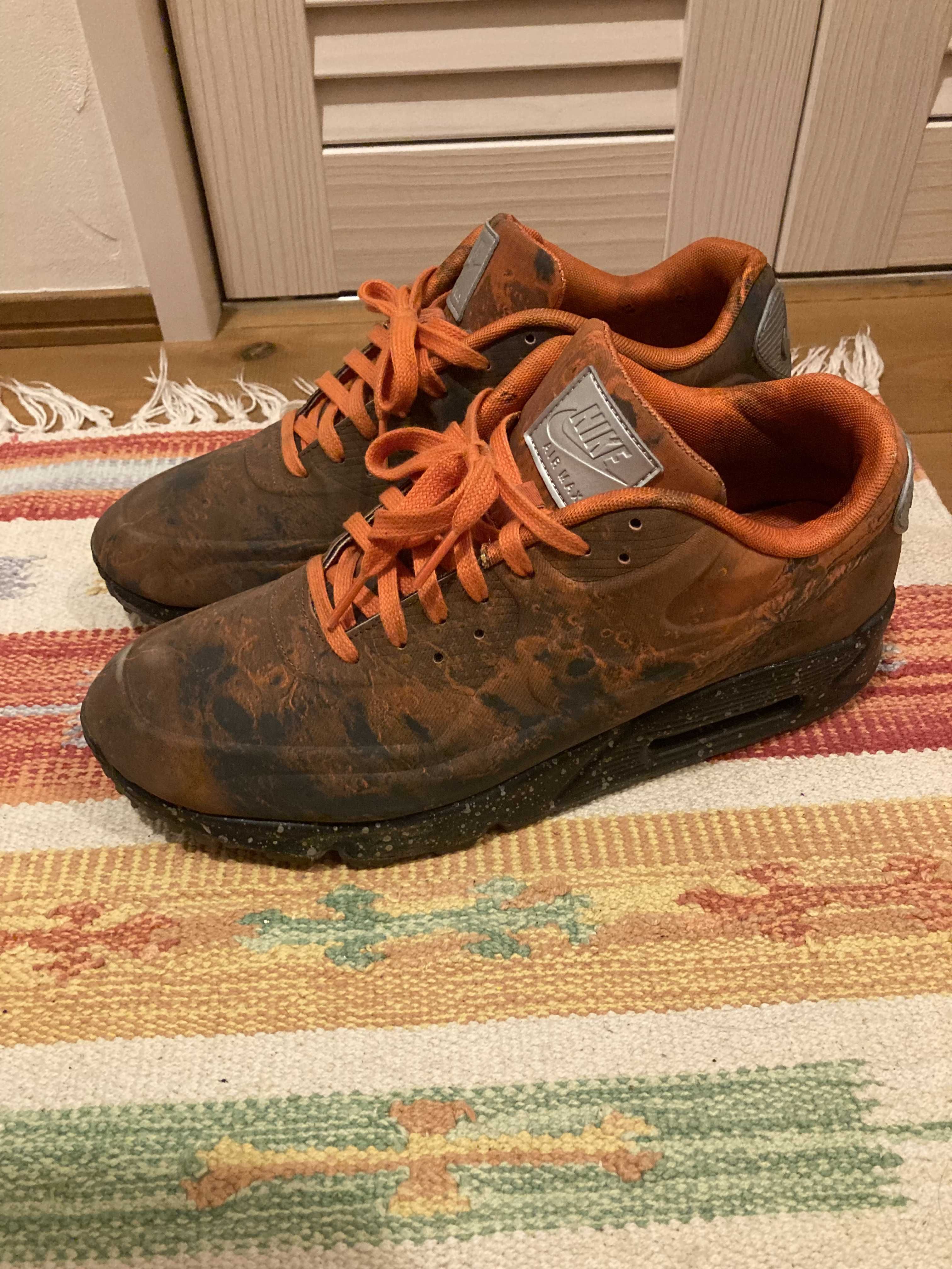 NIKE AIR MAX 90 QS "MARS LANDING"