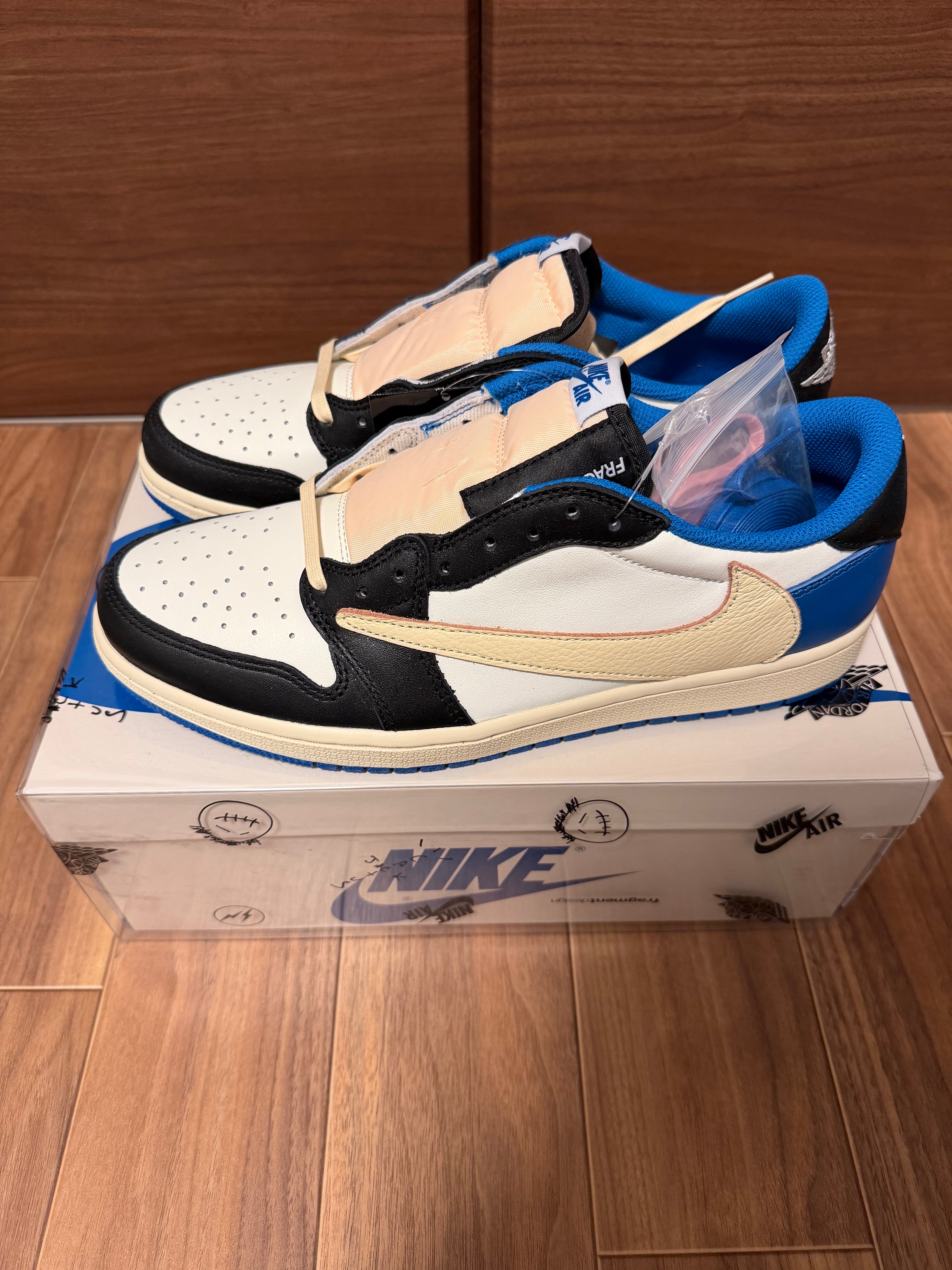 Travis Scott × fragment design × Nike Air Jordan 1 Low OG SP "Military Blue"