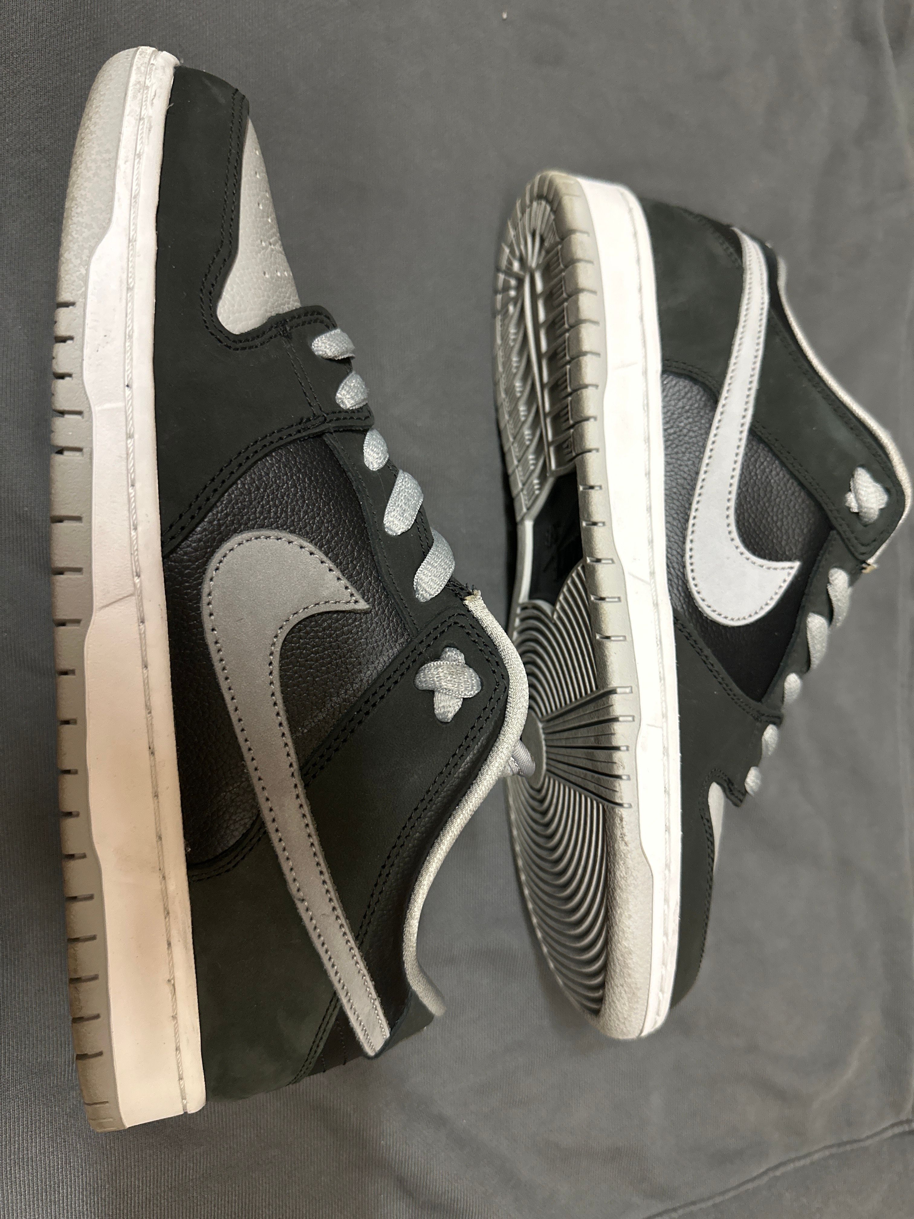 Nike SB Dunk Low "Shadow"