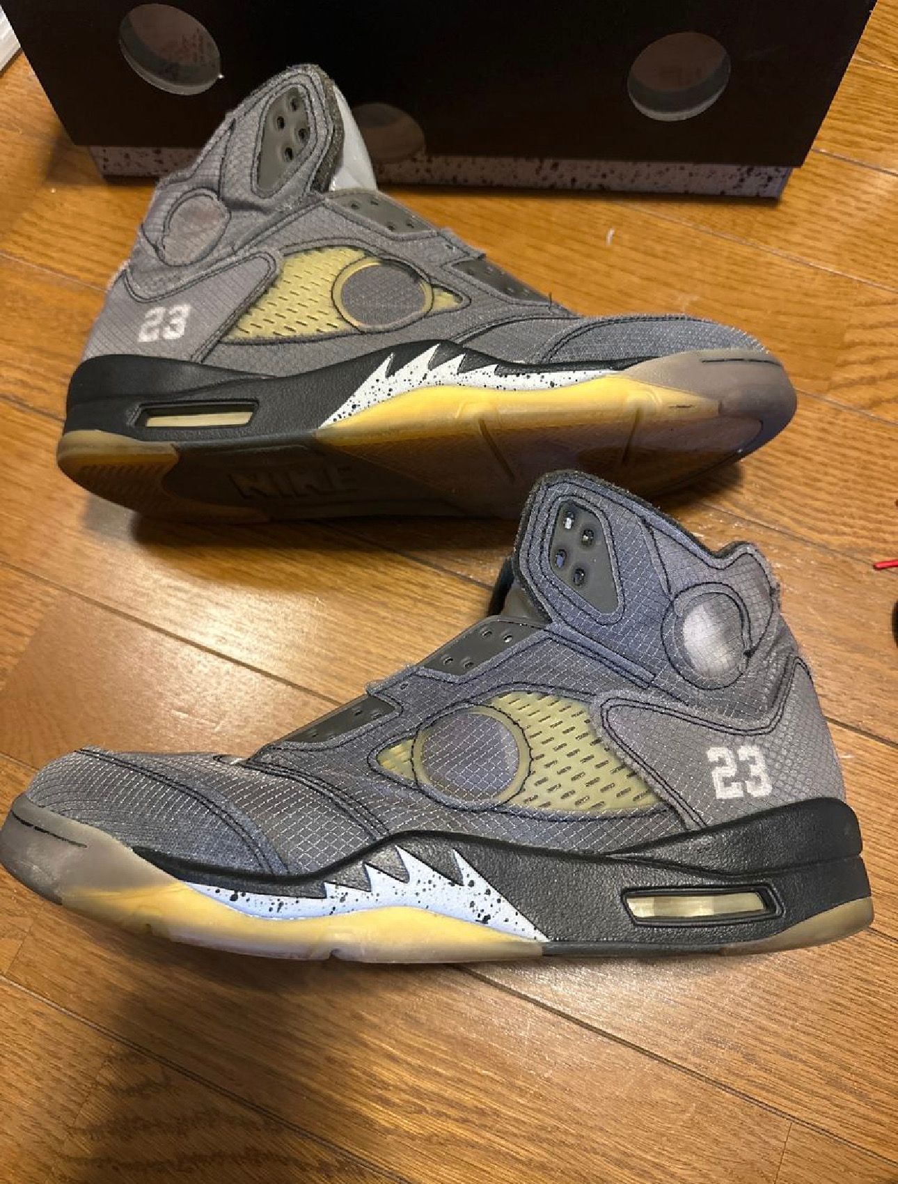 Off-White × Nike Air Jordan 5 "Black/Muslin/Fire Red"