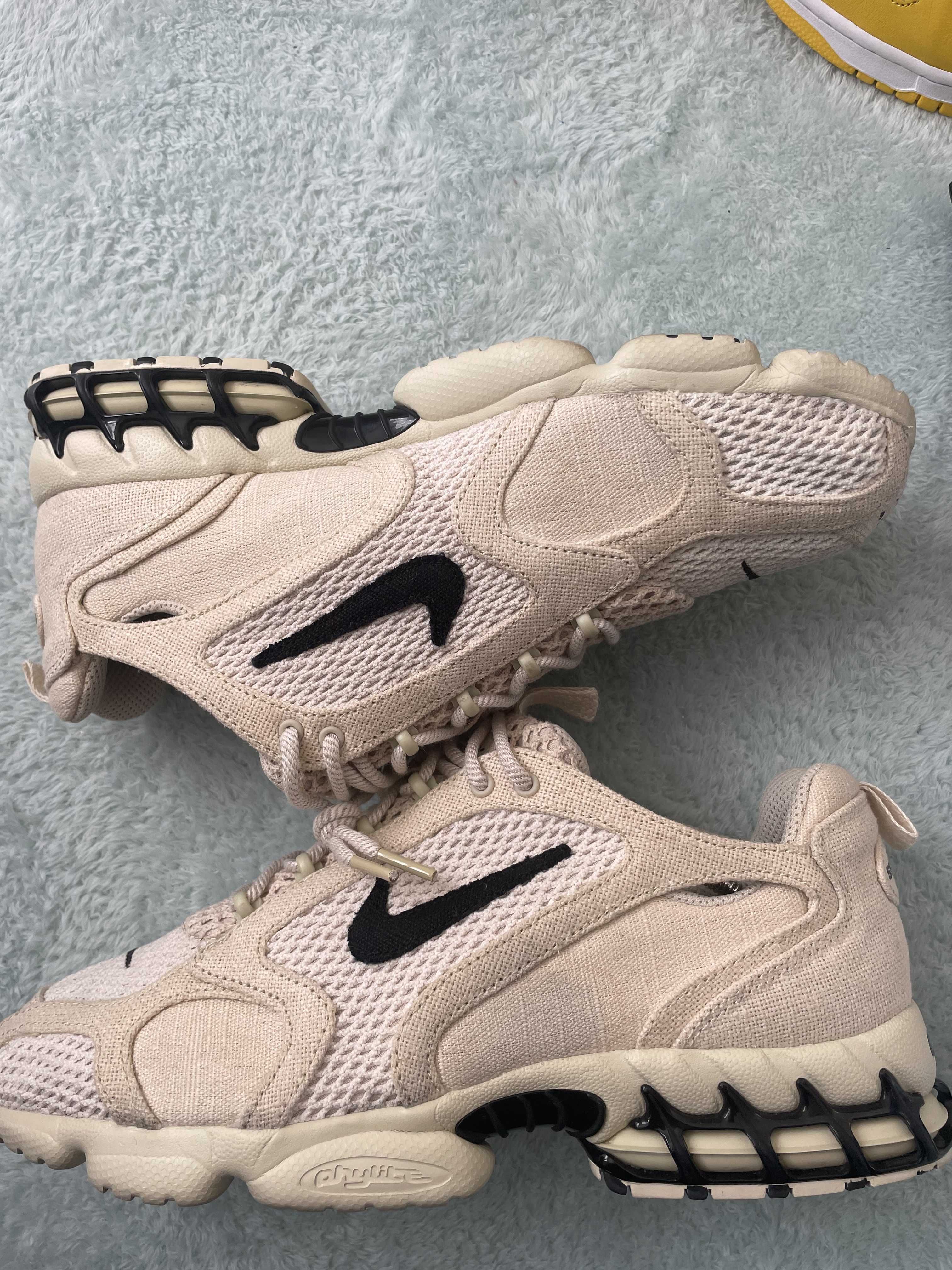 Stussy × Nike Air Zoom Spiridon CG 2 "Fossil/Black"